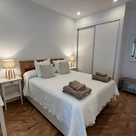 Casa Bella - A Stunning New Entire In An Location, Close To The Fuengirola