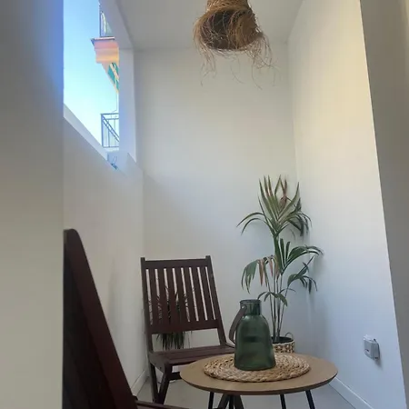 Casa Bella - A Stunning New Entire In An Location, Close To The Apartment