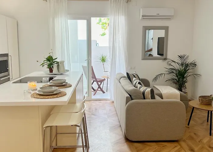 Apartment Casa Bella - A Stunning New Entire In An Location, Close To The *