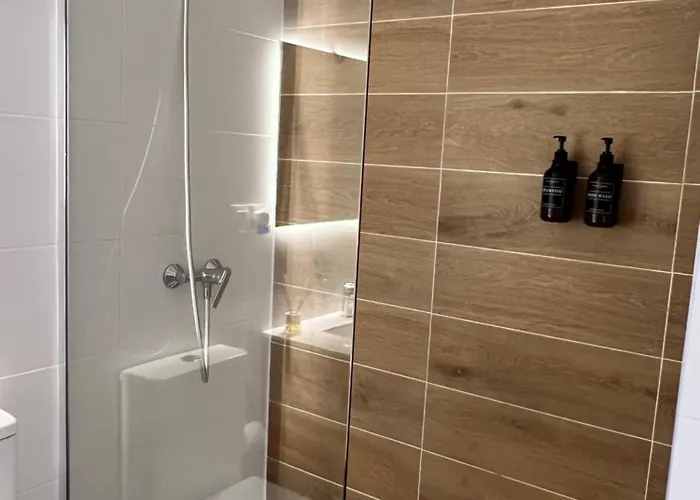 Casa Bella - A Stunning New Entire In An Location, Close To The