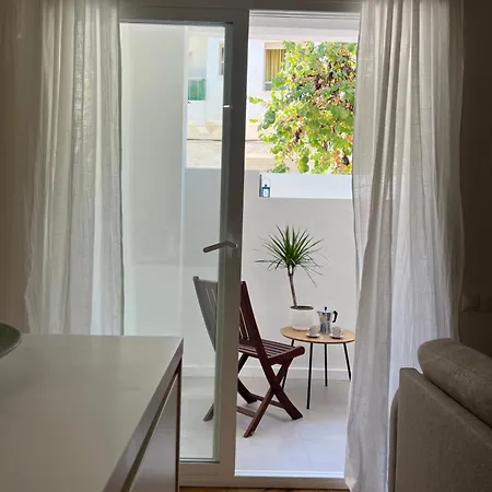 Casa Bella - A Stunning New Entire In An Location, Close To The Apartment