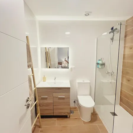 Casa Bella - A Stunning New Entire In An Location, Close To The Fuengirola