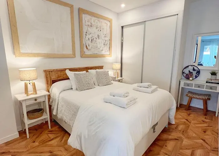 Casa Bella - A Stunning New Entire In An Location, Close To The Apartman Fuengirola